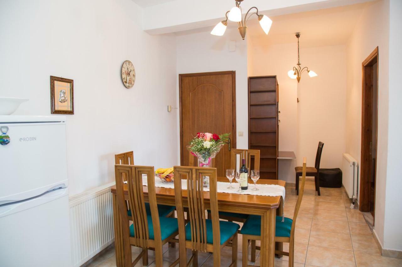 Apartament J&B Countryside Life Ágios Matthaíos Zewnętrze zdjęcie
